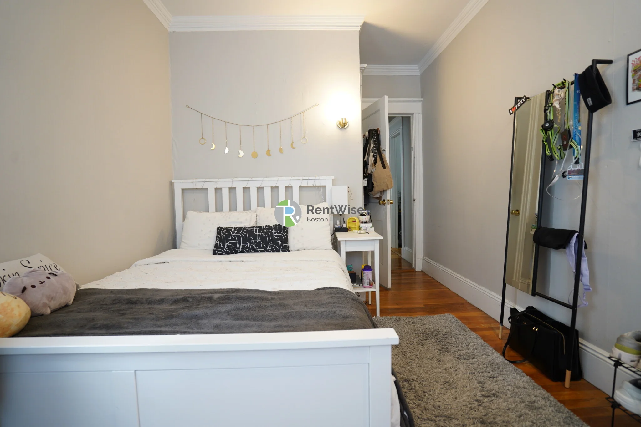 3 bed, 1 bath apartment for rent at 15 Quint Ave Unit 5, Brighton — photo 18 of 18