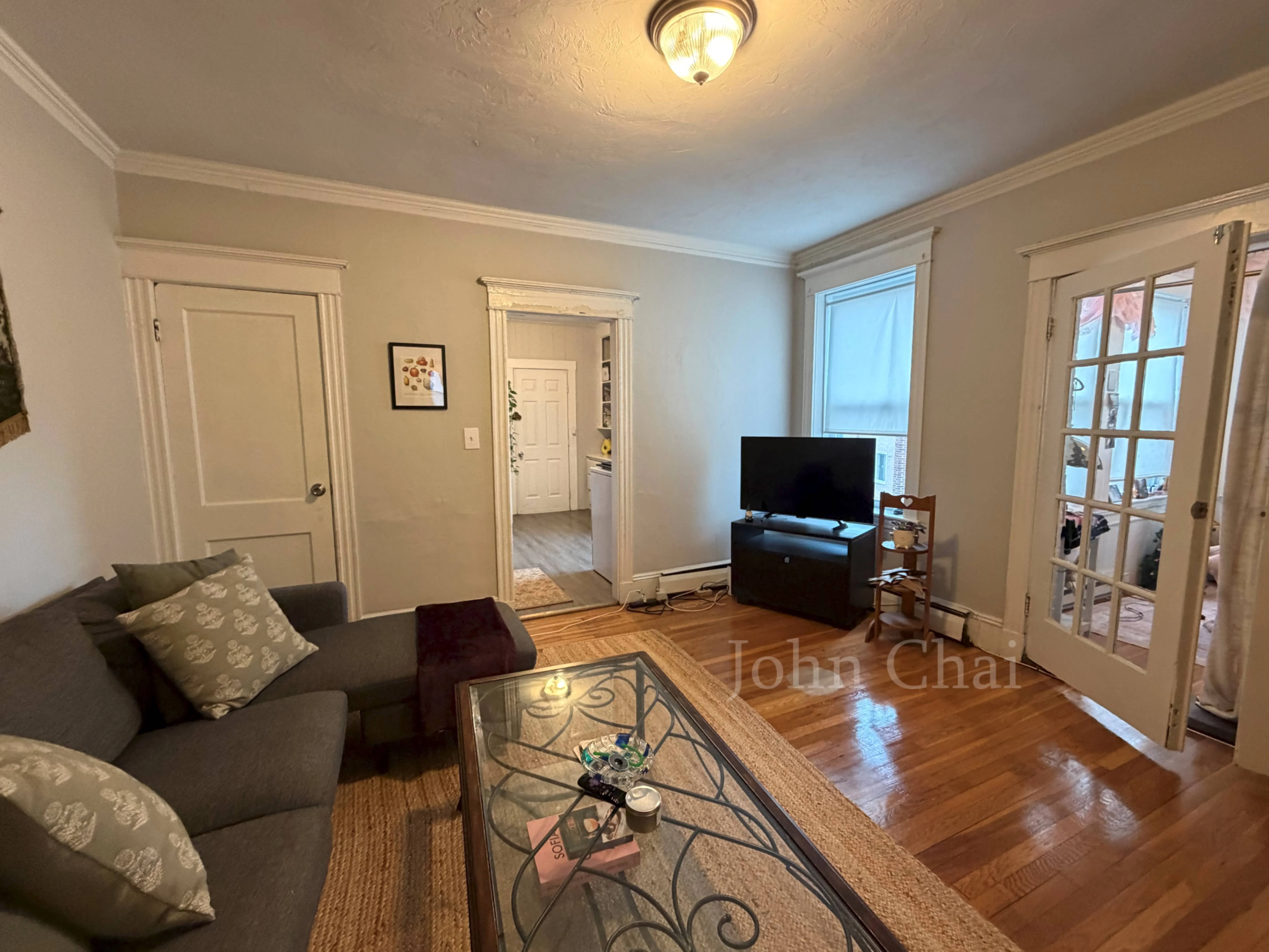 4 bed, 1 bath apartment for rent at 15 Quint Ave Unit 6, Brighton — photo 4 of 45