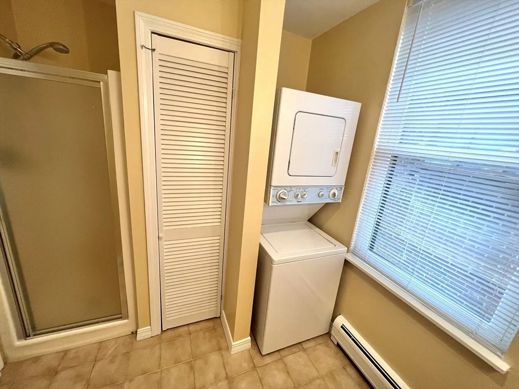 2 bed, 1 bath apartment for rent at 15 Ralph Piteri Ter Unit 1, Watertown — photo 11 of 14