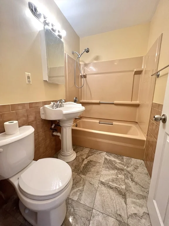2 bed, 1 bath apartment for rent at 15 Ralph Piteri Ter Unit 1, Watertown — photo 14 of 14