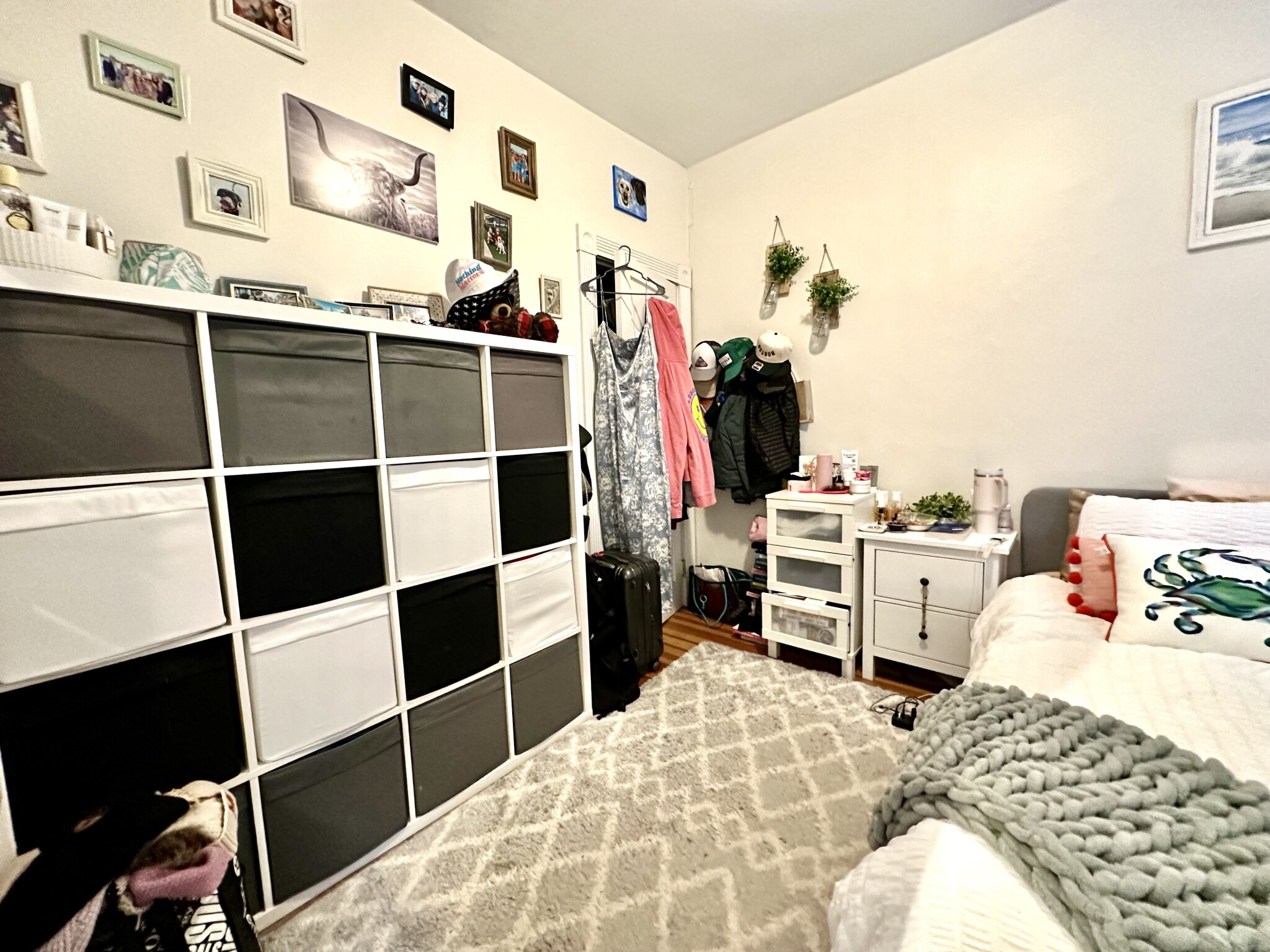2 bed, 1 bath apartment for rent at 15 Revere St Unit 3, Beacon Hill — photo 11 of 28