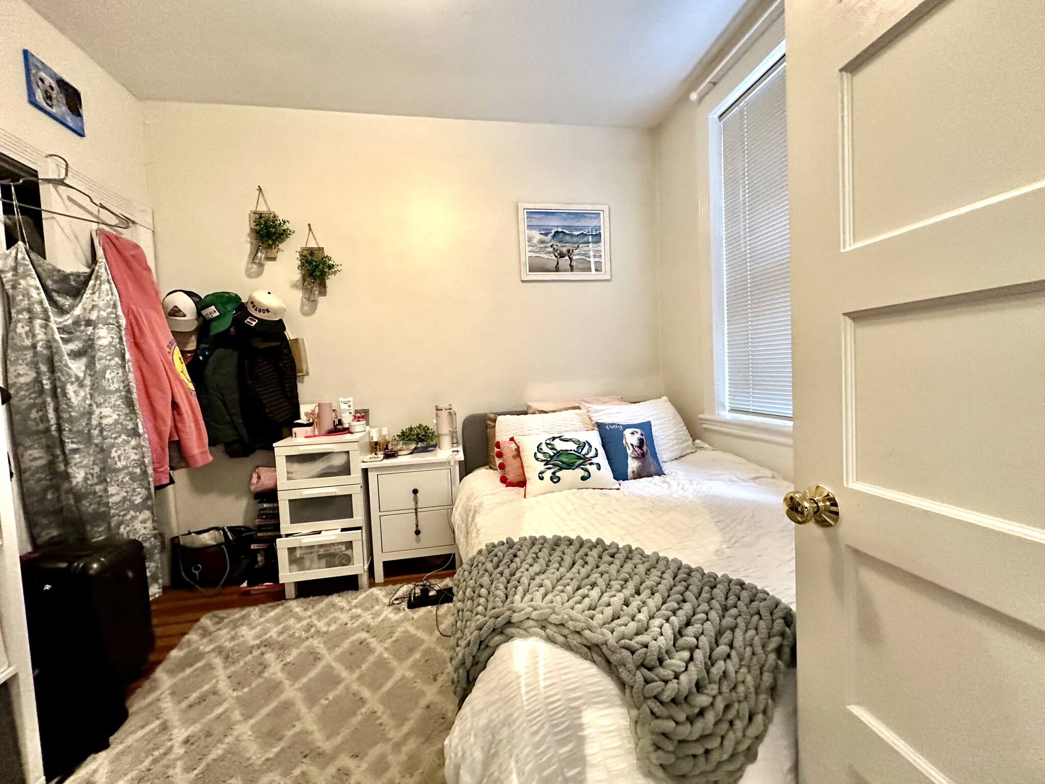 2 bed, 1 bath apartment for rent at 15 Revere St Unit 3, Beacon Hill — photo 10 of 28