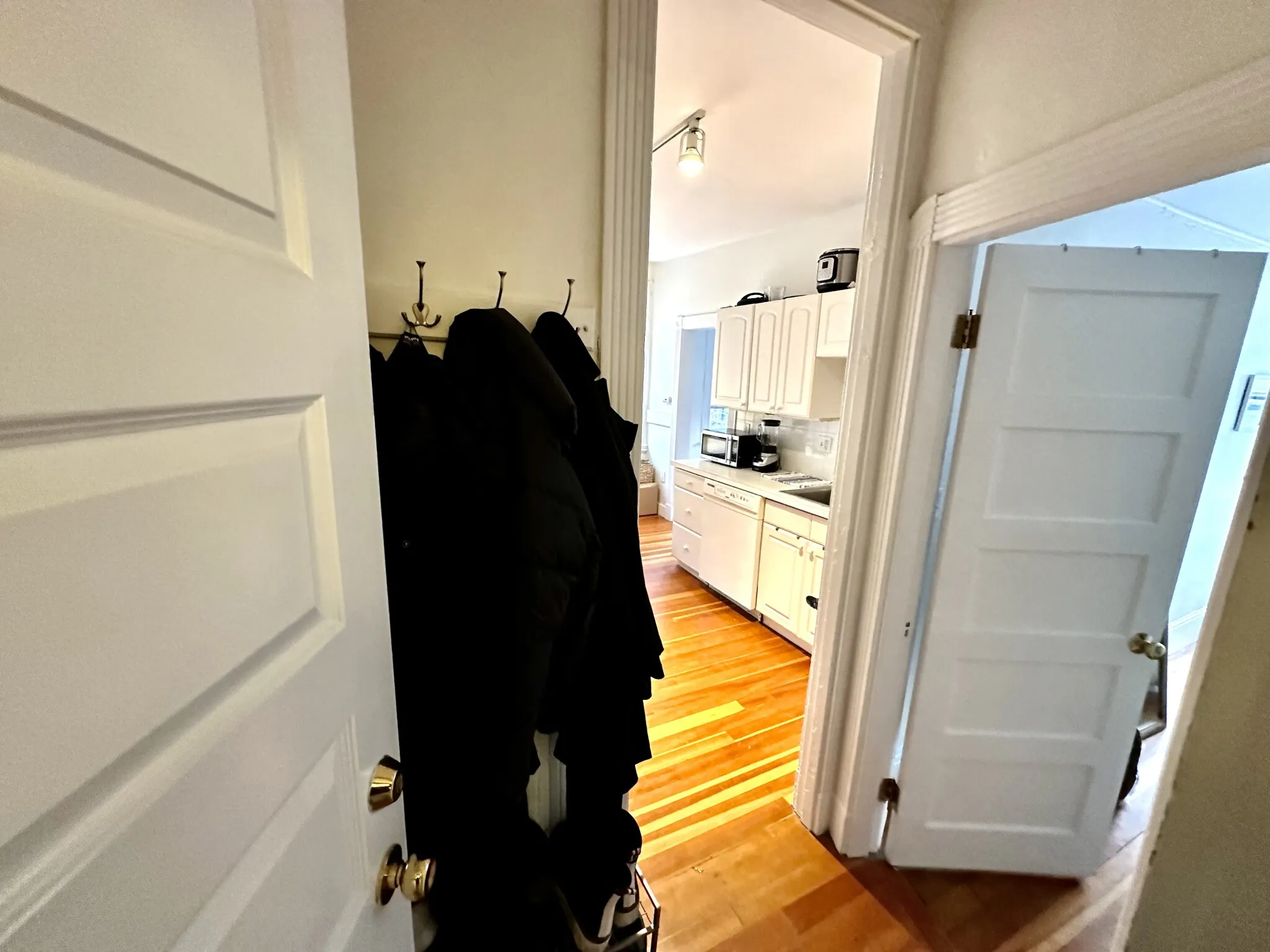 2 bed, 1 bath apartment for rent at 15 Revere St Unit 7, Beacon Hill