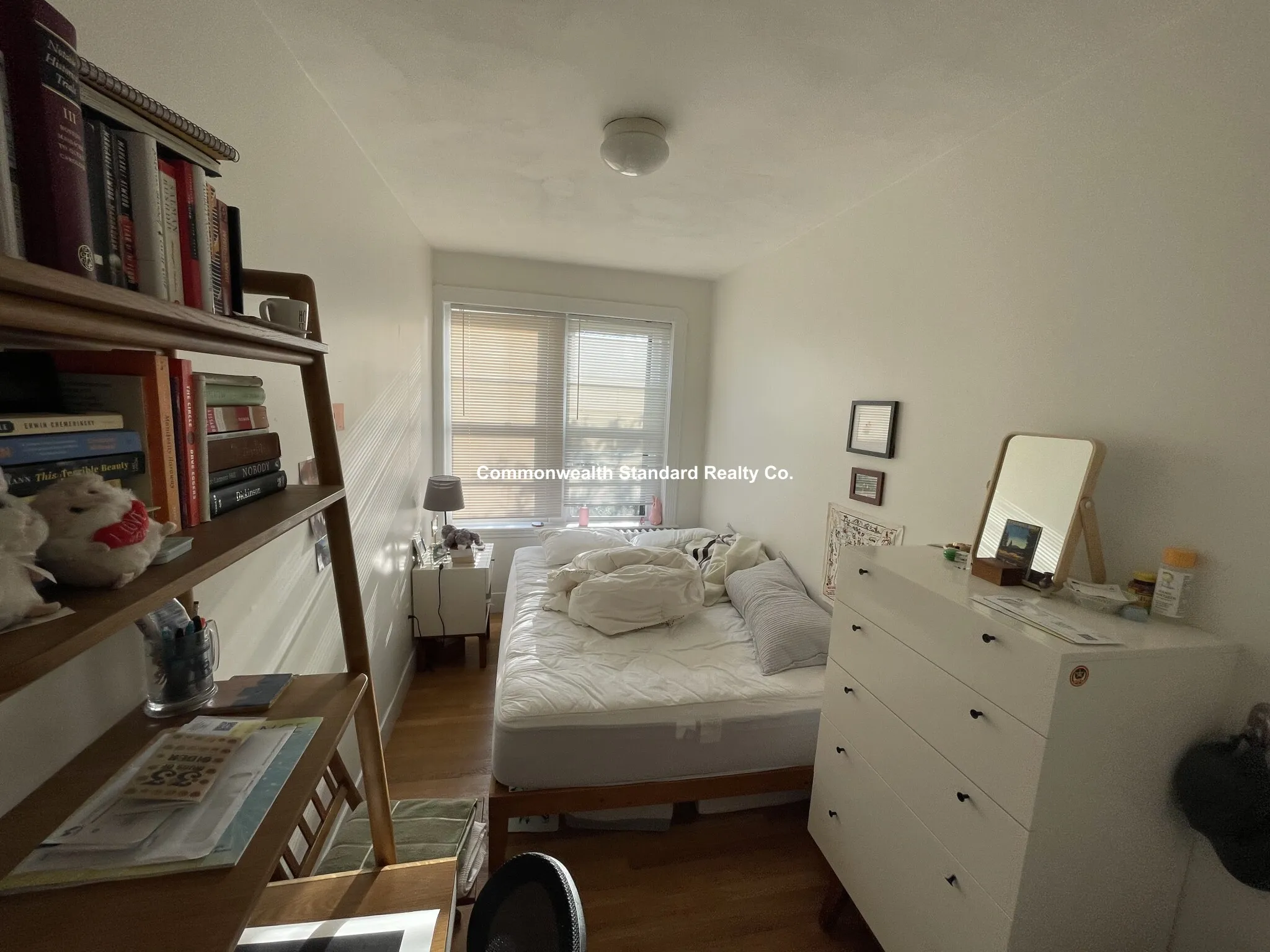 2 bed, 1 bath apartment for rent at 15 Revere St Unit 9, Beacon Hill — photo 24 of 33
