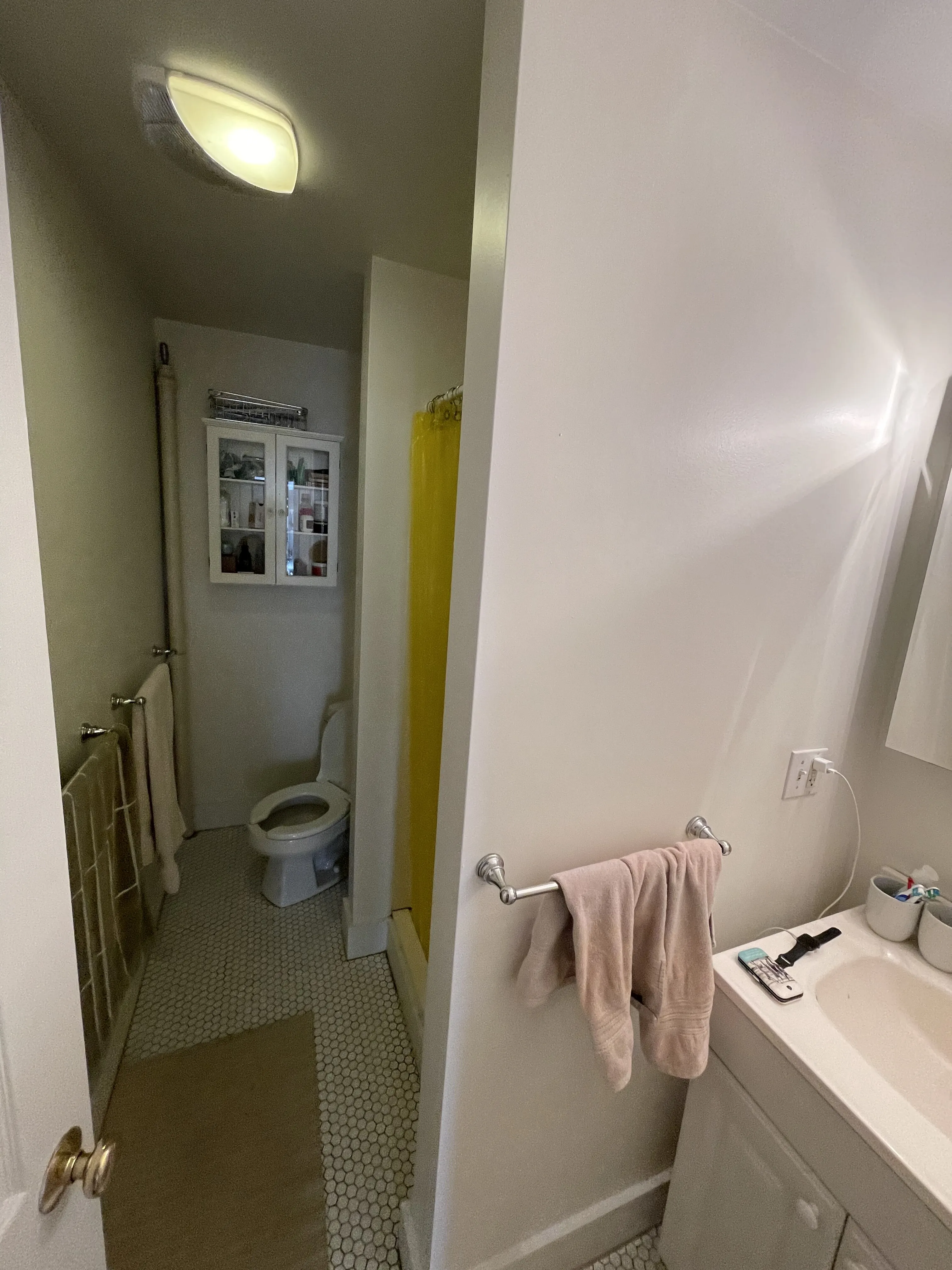 2 bed, 1 bath apartment for rent at 15 Revere St Unit 9, Beacon Hill — photo 4 of 33