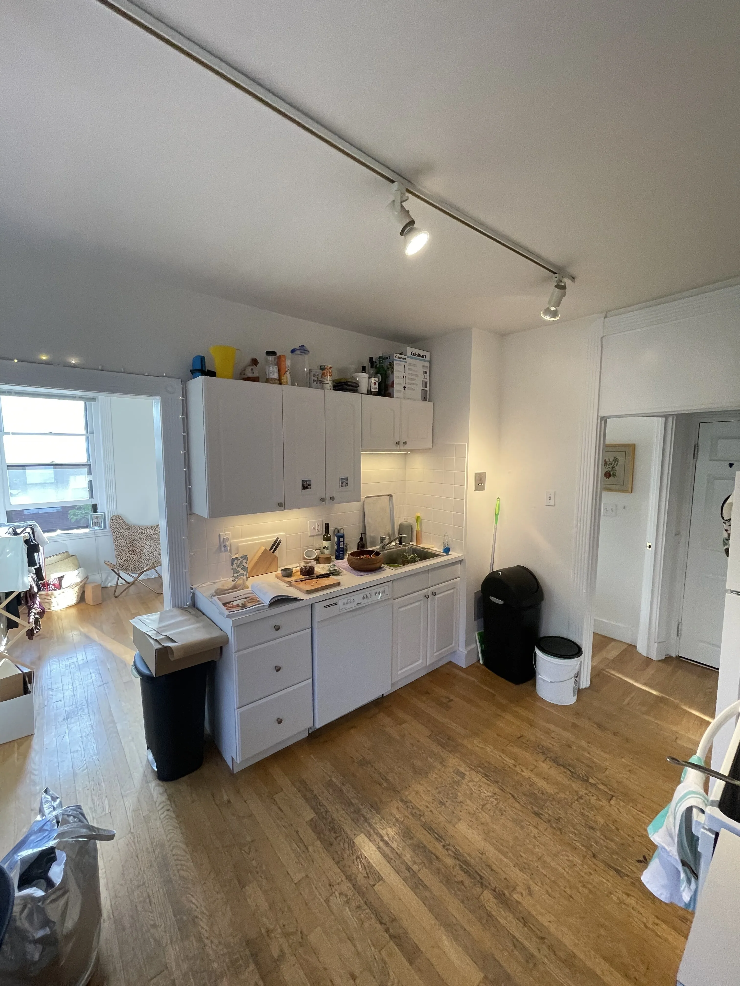 2 bed, 1 bath apartment for rent at 15 Revere St Unit 9, Beacon Hill — photo 10 of 33