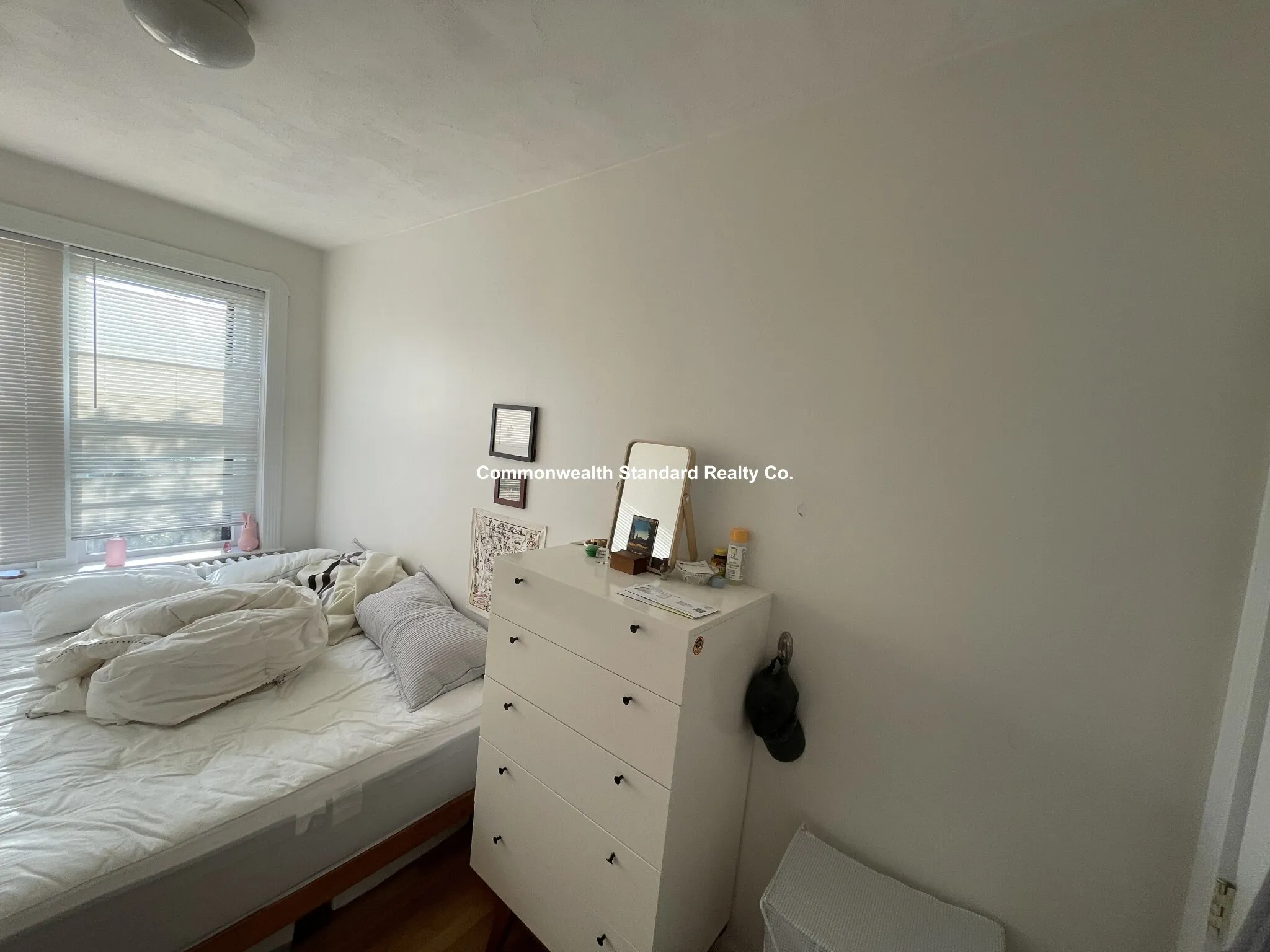 2 bed, 1 bath apartment for rent at 15 Revere St Unit 9, Beacon Hill — photo 5 of 33