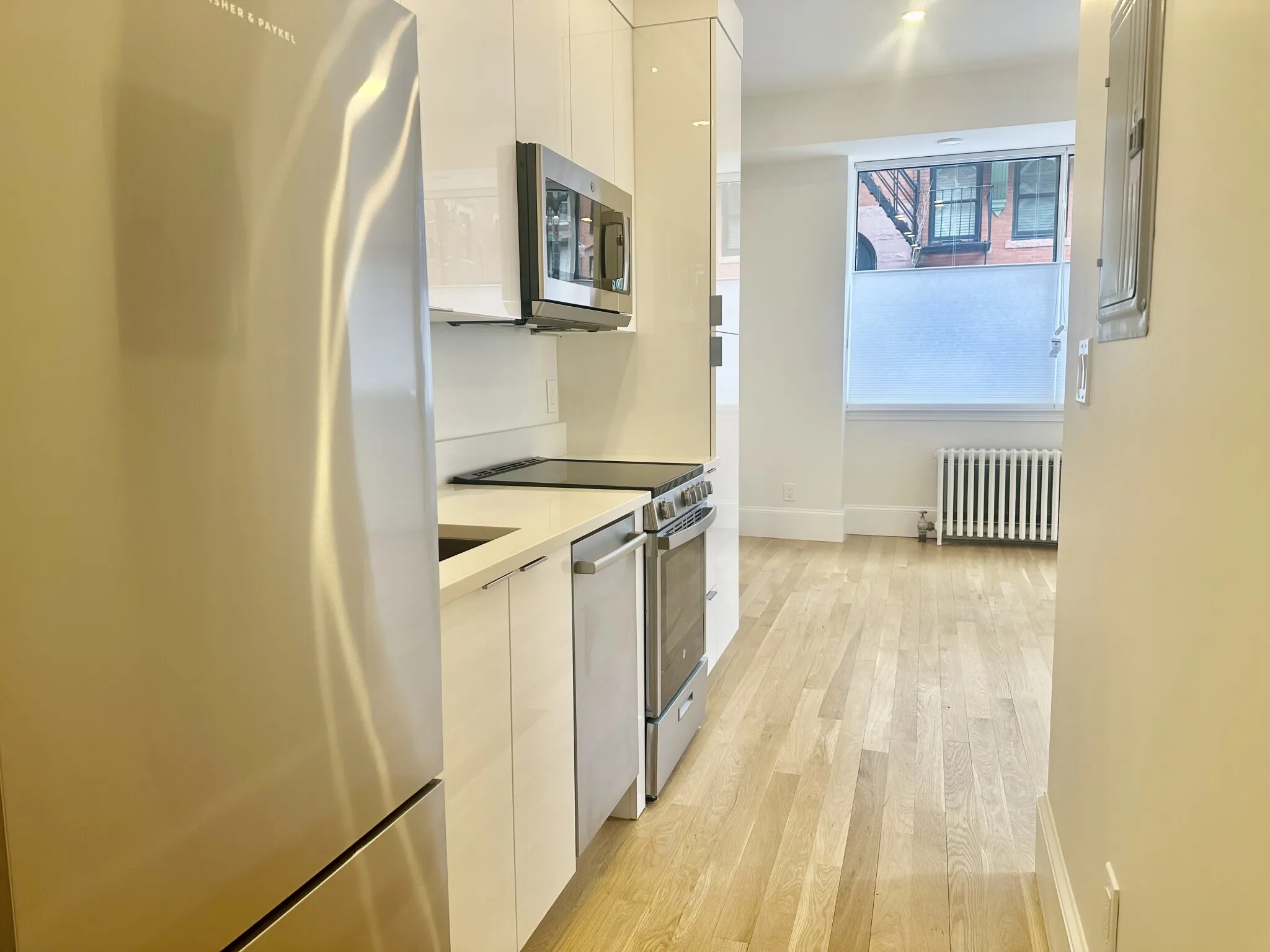 1 bed, 1 bath apartment for rent at 15 Revere St Unit B, Beacon Hill — photo 10 of 19