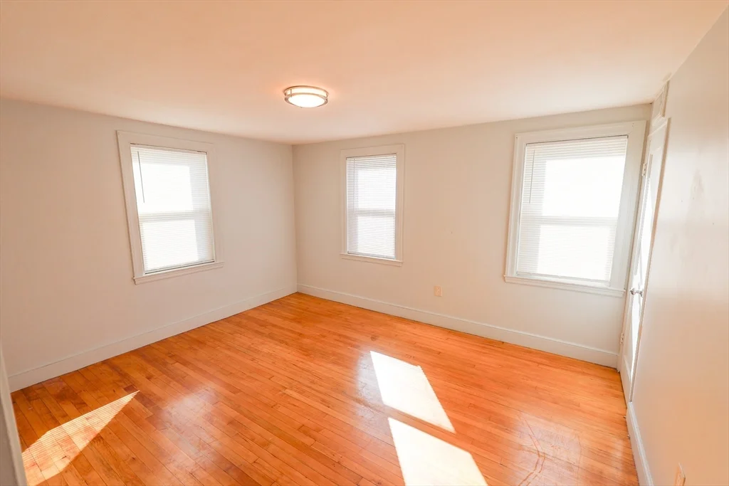 2 bed, 1 bath apartment for rent at 15 Ridgeview Ave Unit 1R, Mattapan — photo 14 of 15