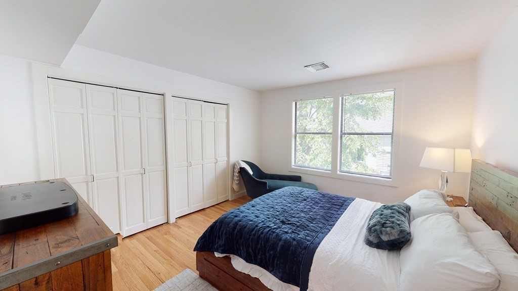 4 bed, 2 bath apartment for rent at 15 Roberts Rd Unit B, Harvard Square — photo 12 of 30