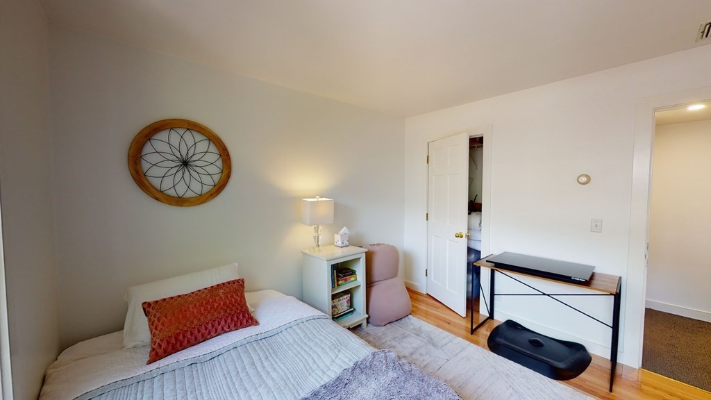 4 bed, 2 bath apartment for rent at 15 Roberts Rd Unit B, Harvard Square — photo 17 of 30