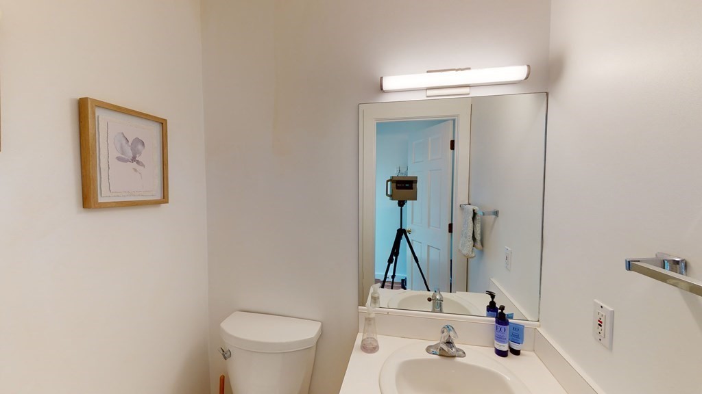 4 bed, 2 bath apartment for rent at 15 Roberts Rd Unit B, Harvard Square — photo 9 of 30