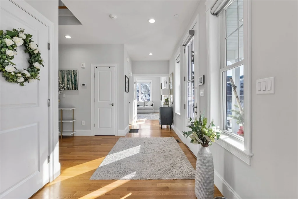 2 bed, 2 bath apartment for rent at 15 Rowell Unit 15, Middleton — photo 9 of 38