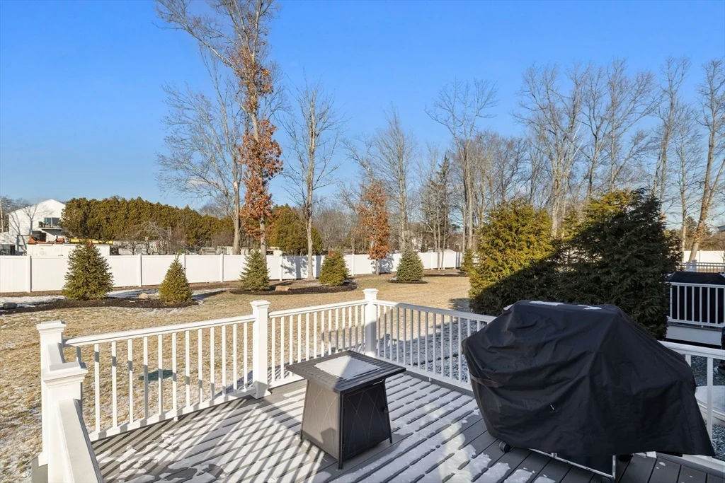 2 bed, 2 bath apartment for rent at 15 Rowell Unit 15, Middleton — photo 35 of 38