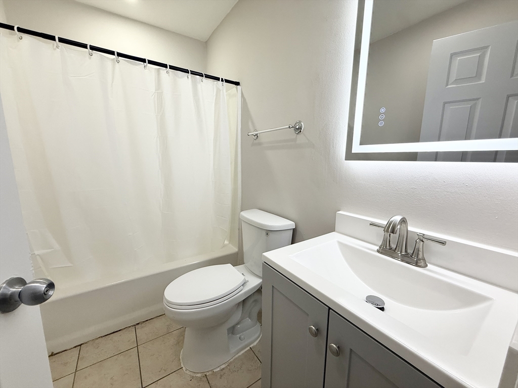 3 bed, 1 bath apartment for rent at 15 Ruggles St Unit 3, Roxbury — photo 7 of 7
