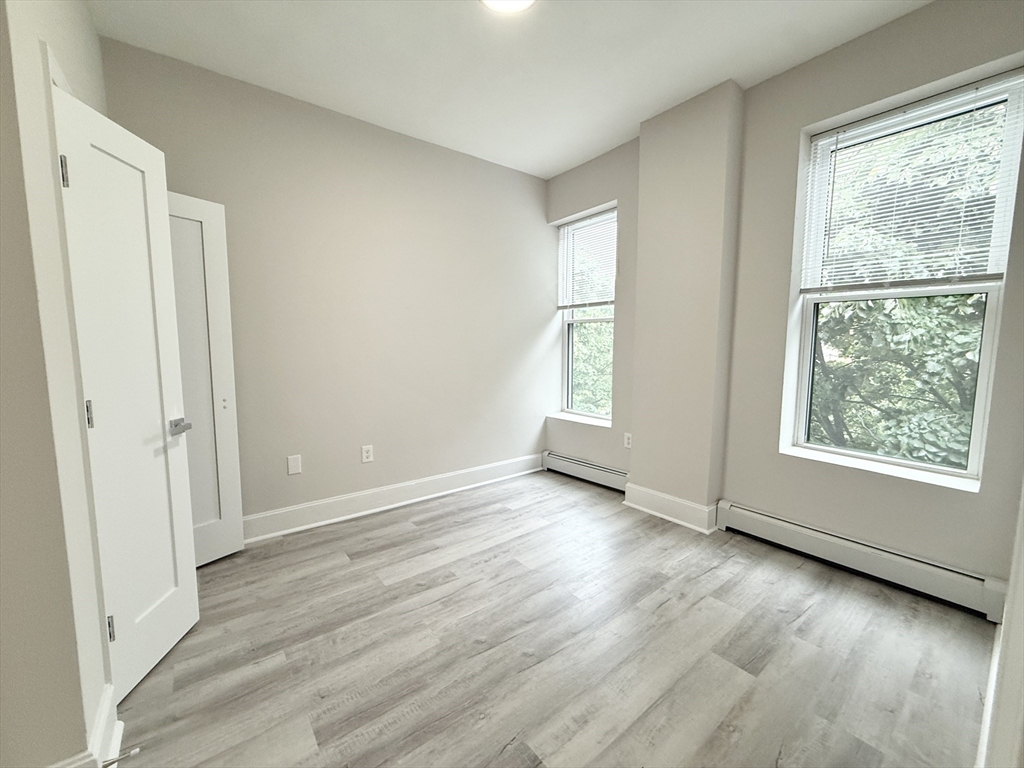 3 bed, 1 bath apartment for rent at 15 Ruggles St Unit 6, Roxbury — photo 5 of 7