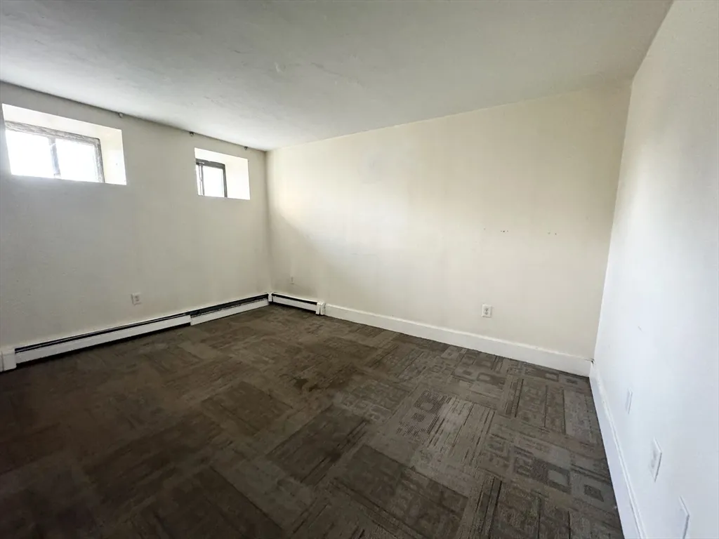 2 bed, 1 bath apartment for rent at 15 Ruggles Unit 1, Roxbury — photo 3 of 5