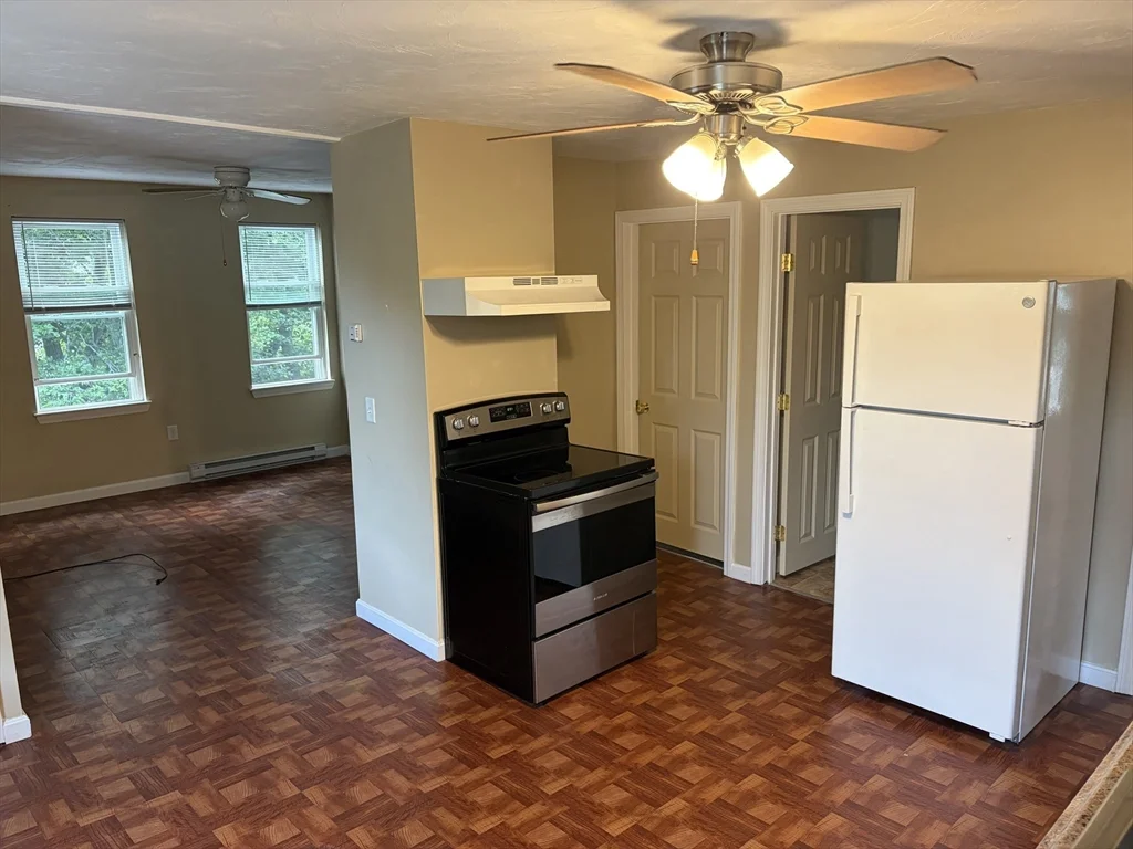 1 bed, 1 bath apartment for rent at 15 S Highland Ave Unit 2, Plymouth — photo 5 of 15