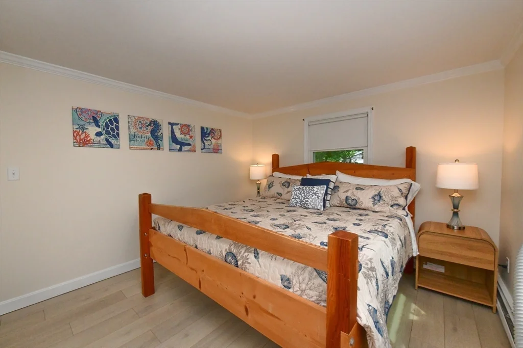 3 bed, 1 bath apartment for rent at 15 Sachem Dr, Sagamore Beach — photo 21 of 26