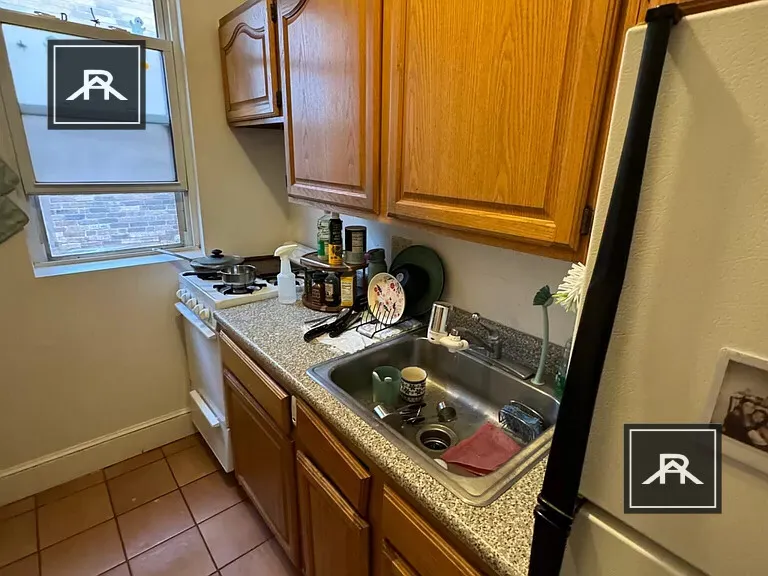 2 bed, 1 bath apartment for rent at 15 Scottfield Rd Unit 12A, Brighton — photo 7 of 7