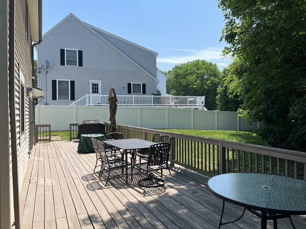 3 bed, 2 bath apartment for rent at 15 Scranton Way Unit 1, Lynn — photo 10 of 24
