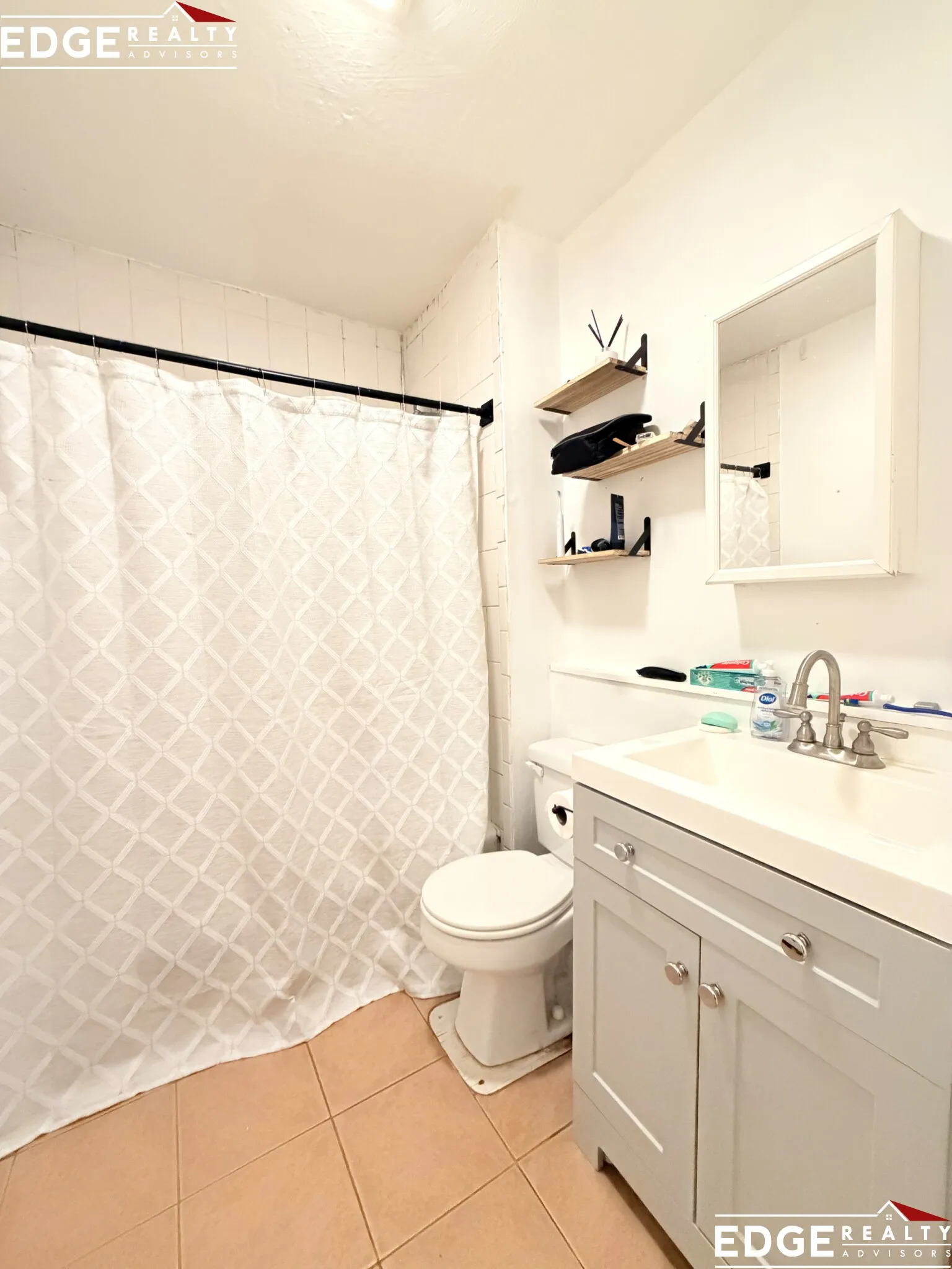 2 bed, 1 bath apartment for rent at 15 Sewall St Unit 1, Mission Hill — photo 5 of 6