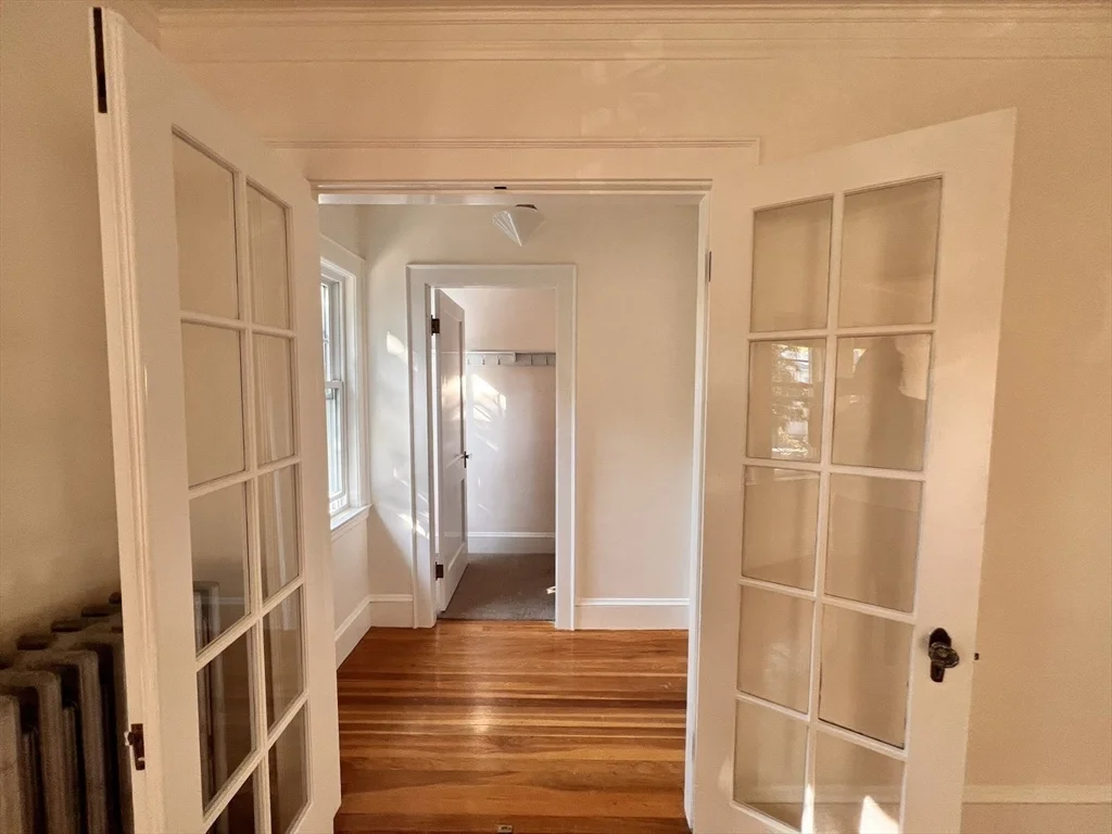 4 bed, 2 bath apartment for rent at 15 Skahan Rd Unit 2, Belmont — photo 7 of 18