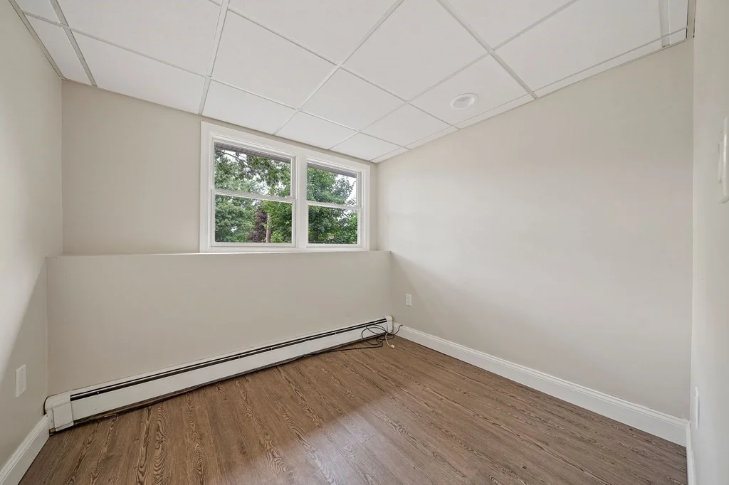 4 bed, 3 bath apartment for rent at 15 Skyview Ln, Woburn — photo 33 of 41
