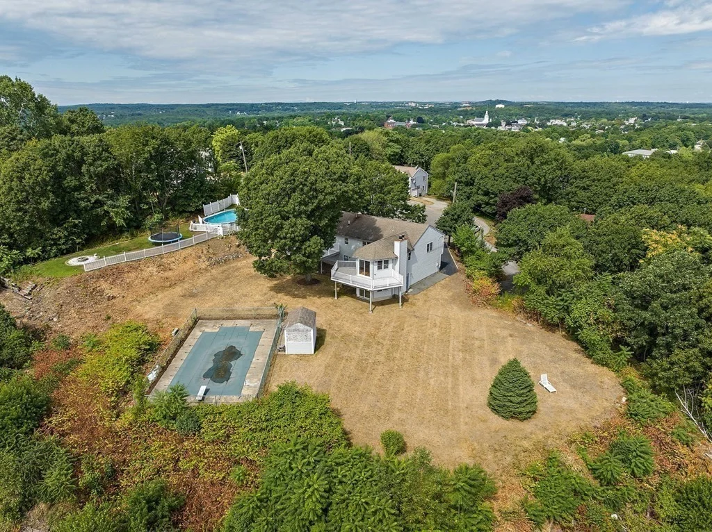 4 bed, 3 bath apartment for rent at 15 Skyview Ln, Woburn — photo 35 of 41