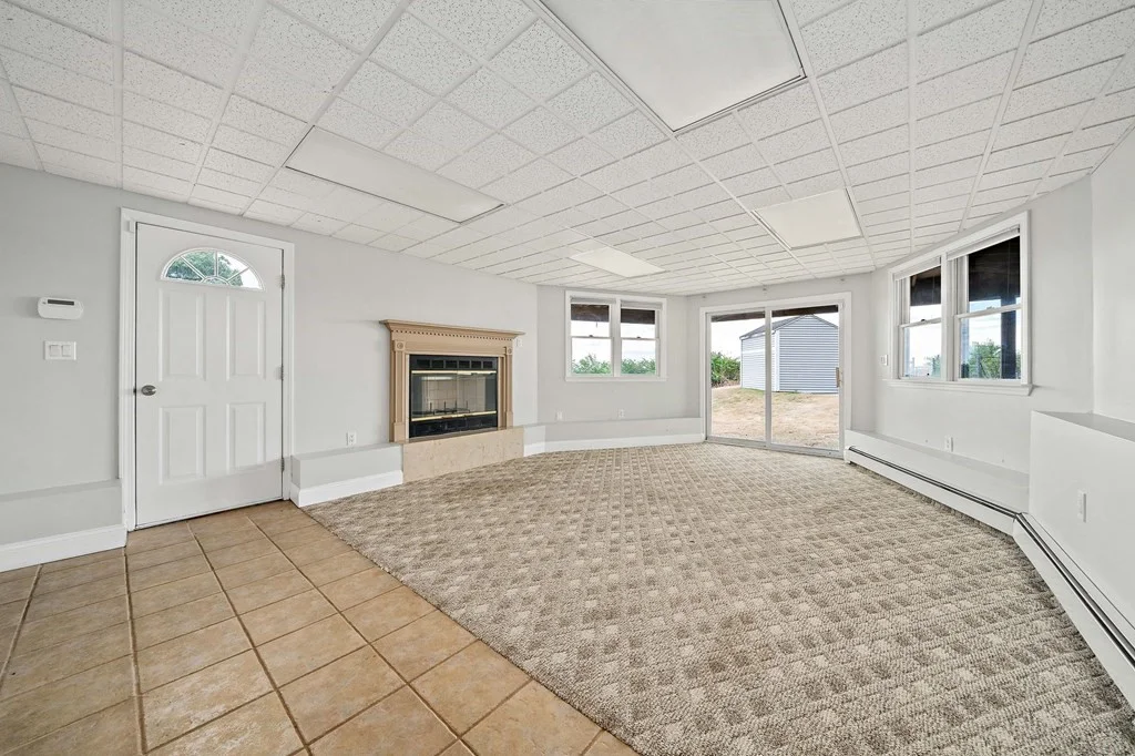 4 bed, 3 bath apartment for rent at 15 Skyview Ln, Woburn — photo 23 of 41