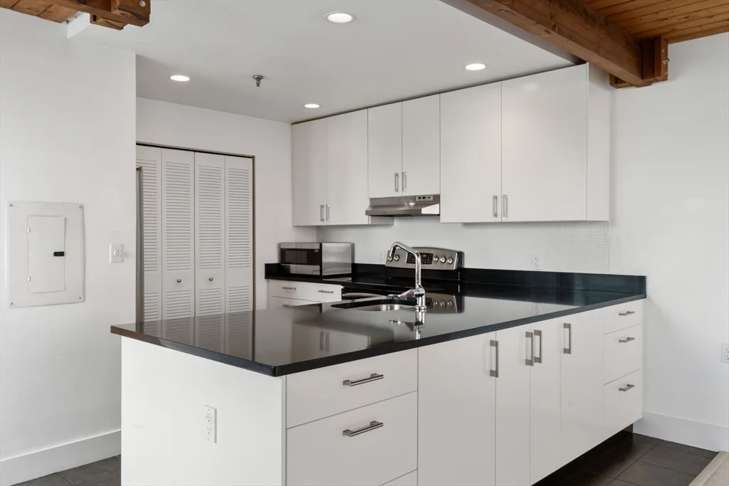 2 bed, 1 bath apartment for rent at 15 Sleeper St Unit 106, South Boston — photo 8 of 28