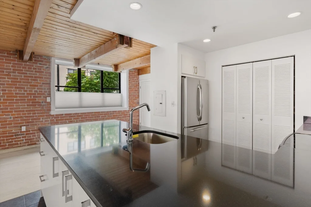 2 bed, 1 bath apartment for rent at 15 Sleeper St Unit 106, South Boston — photo 11 of 28