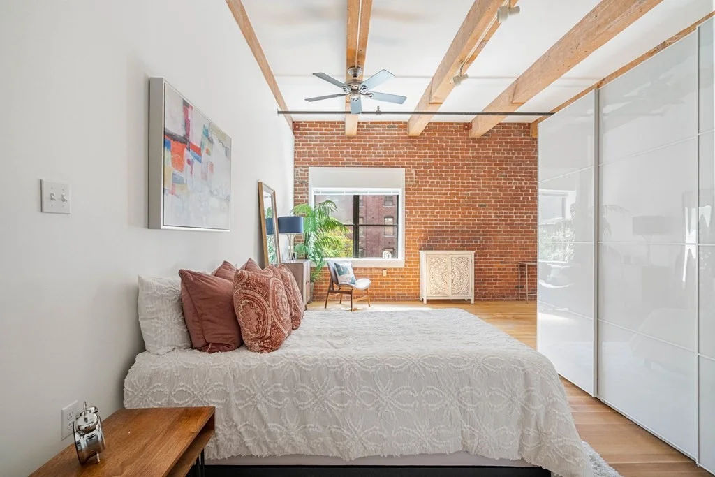 Studio bed, 1 bath apartment for rent at 15 Sleeper St Unit 404, Seaport District — photo 14 of 34