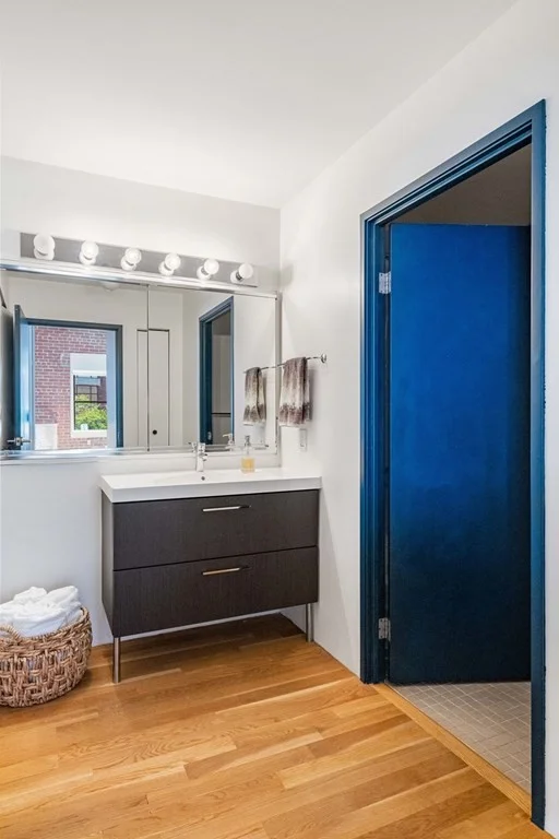 Studio bed, 1 bath apartment for rent at 15 Sleeper St Unit 404, Seaport District — photo 12 of 34