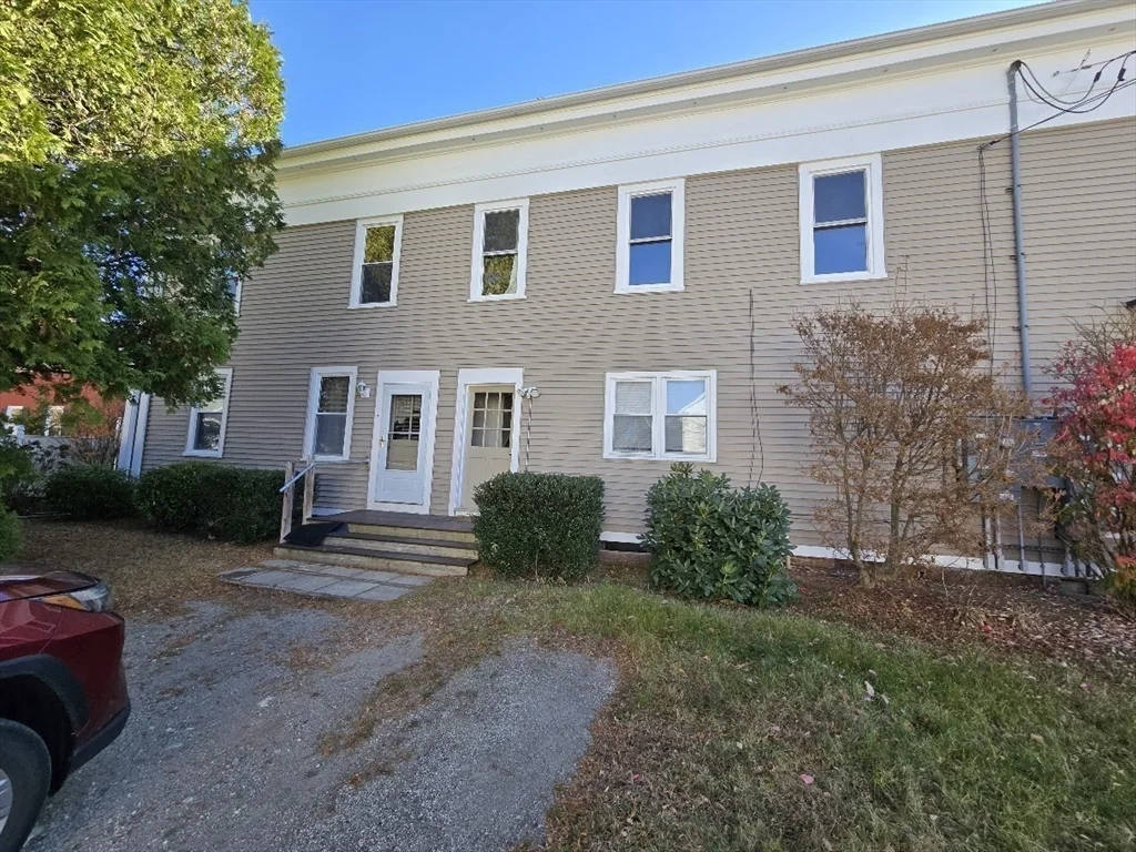 2 bed, 1 bath apartment for rent at 15 South Main St Unit B, Haydenville — photo 2 of 13