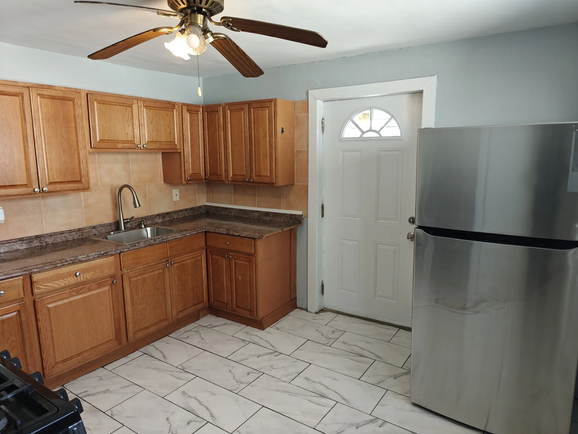 2 bed, 1 bath apartment for rent at 15 South St Unit 15-1, Lynn — photo 12 of 23