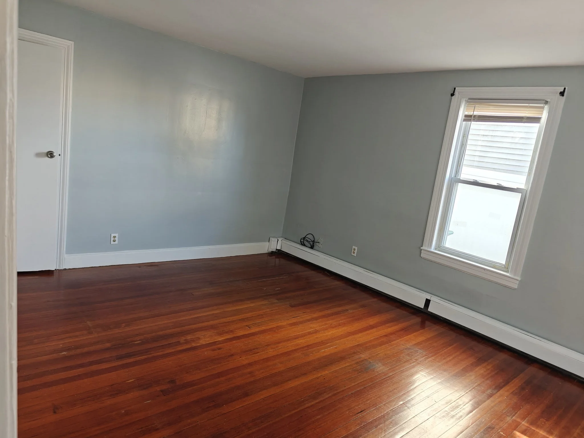 2 bed, 1 bath apartment for rent at 15 South St Unit 15-1, Lynn — photo 4 of 23