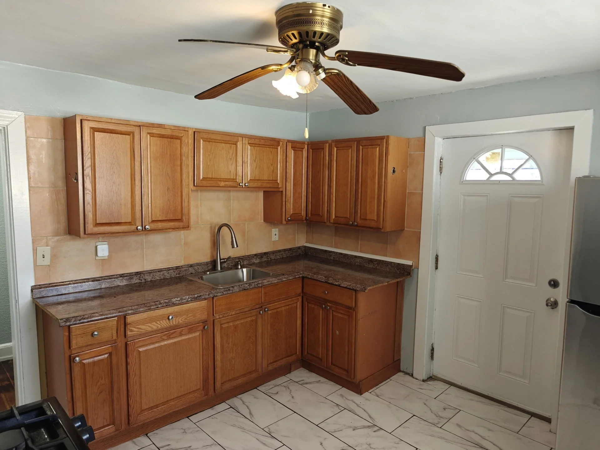 2 bed, 1 bath apartment for rent at 15 South St Unit 15-1, Lynn — photo 13 of 23