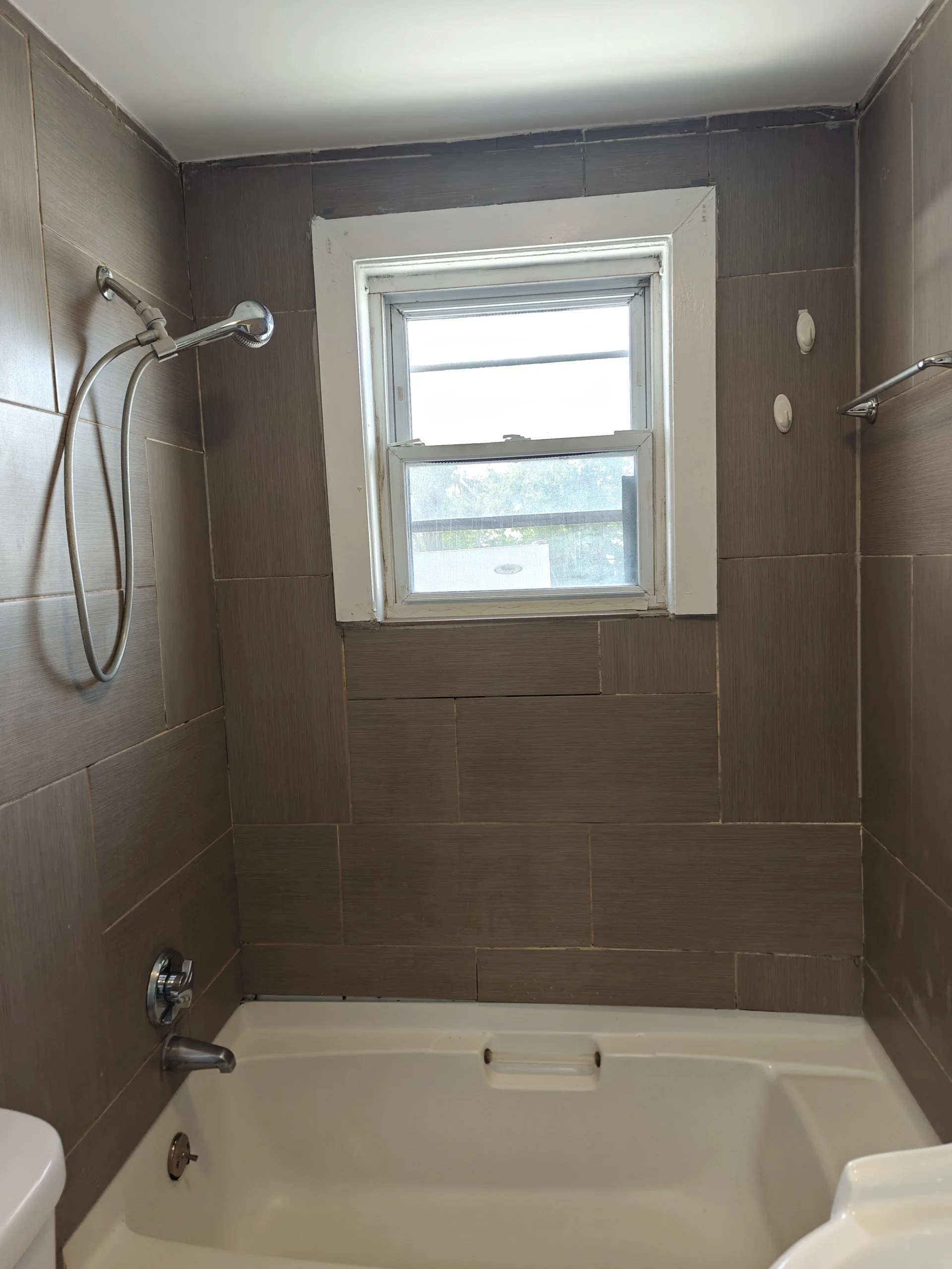 2 bed, 1 bath apartment for rent at 15 South St Unit 15-1, Lynn — photo 17 of 23
