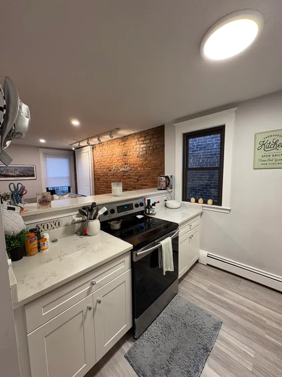 2 bed, 1 bath apartment for rent at 15 South St Unit 6, Brighton — photo 2 of 13