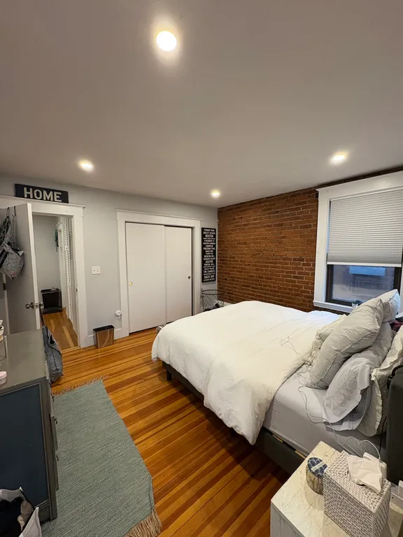 2 bed, 1 bath apartment for rent at 15 South St Unit 6, Brighton — photo 6 of 13
