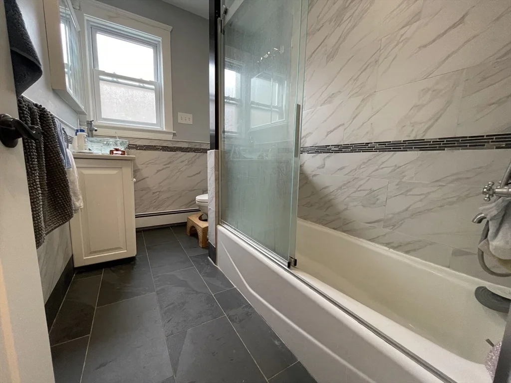 3 bed, 2 bath apartment for rent at 15 Speridakis Ter Unit 15, Cambridge — photo 11 of 20