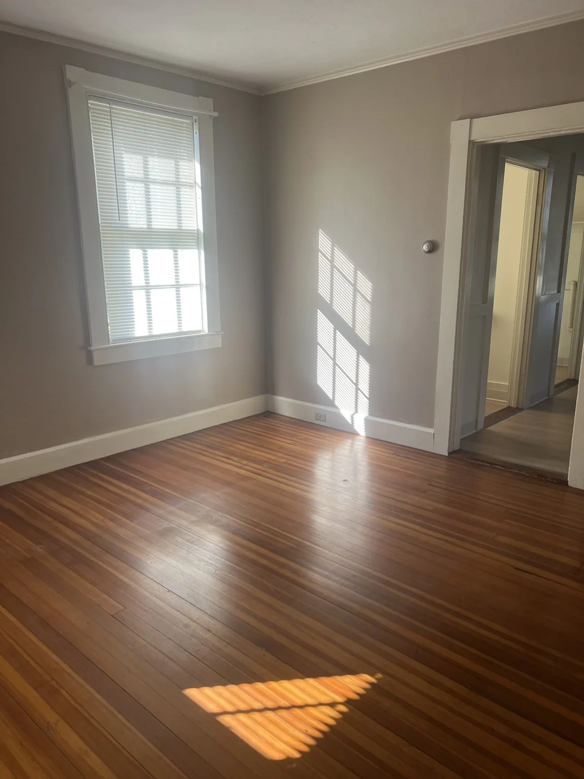 3 bed, 1 bath apartment for rent at 15 Spooner Unit 15, Plymouth — photo 2 of 14