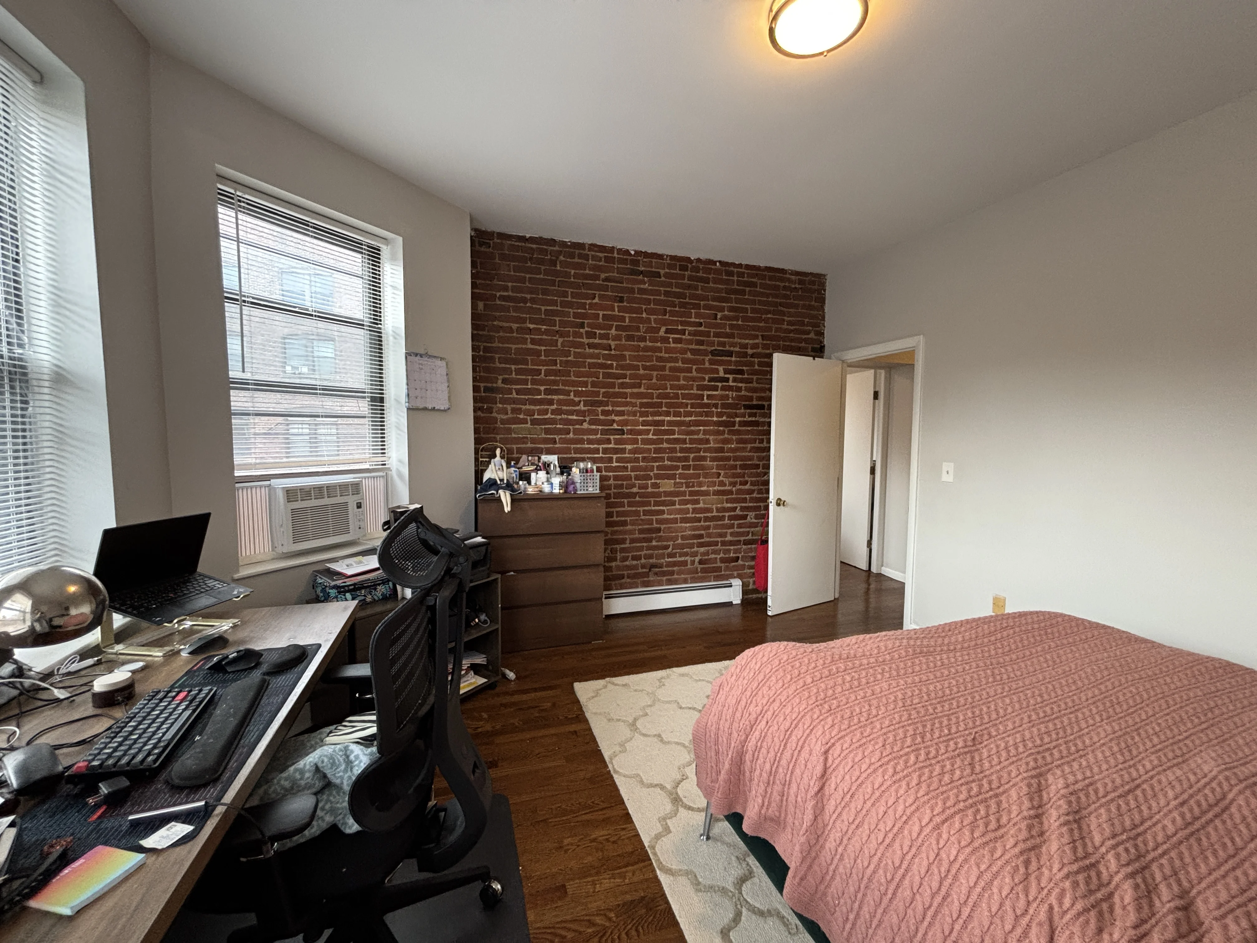 3 bed, 1 bath apartment for rent at 15 Stearns Rd Unit 4, Coolidge Corner — photo 13 of 23