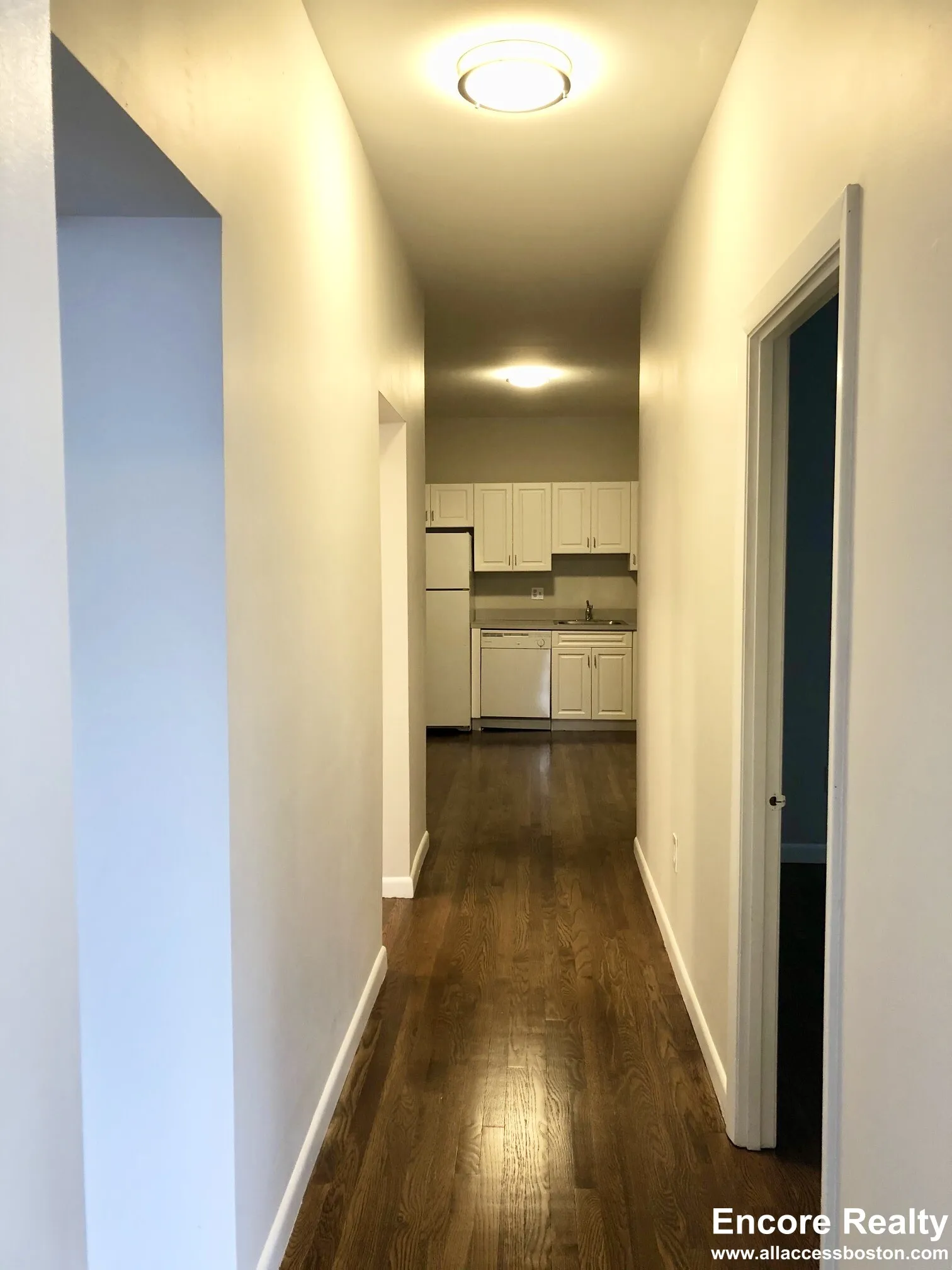3 bed, 1 bath apartment for rent at 15 Stearns Rd Unit 4a, Coolidge Corner — photo 20 of 25