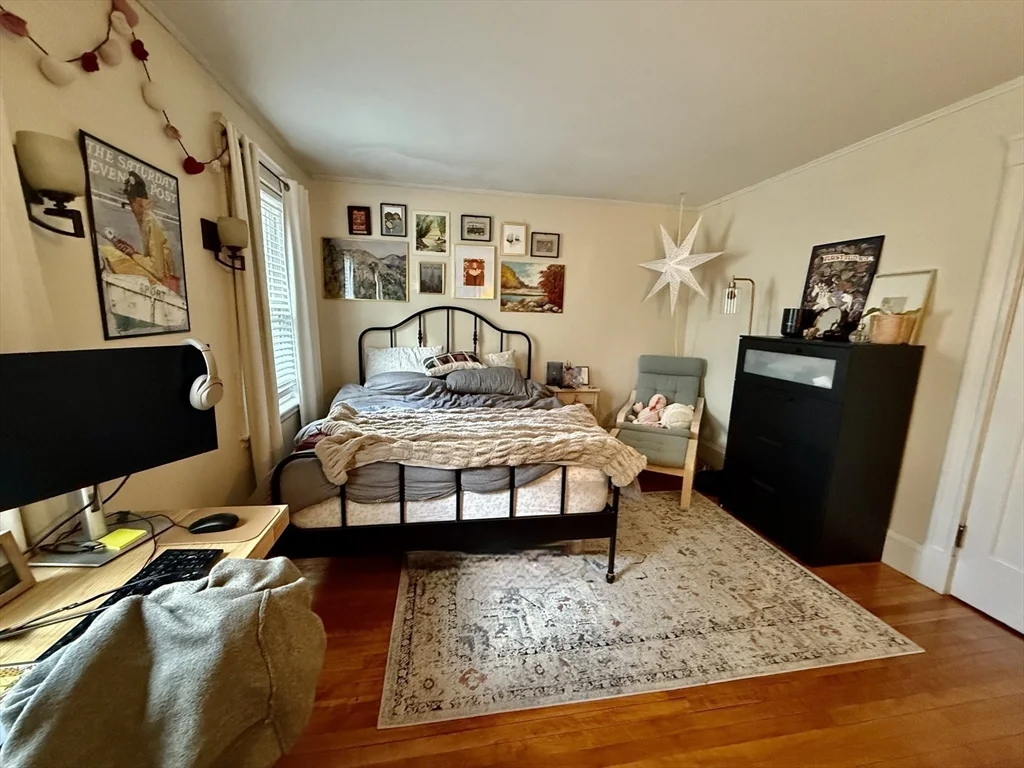 3 bed, 1 bath apartment for rent at 15 Stetson St Unit 1, Coolidge Corner — photo 18 of 23