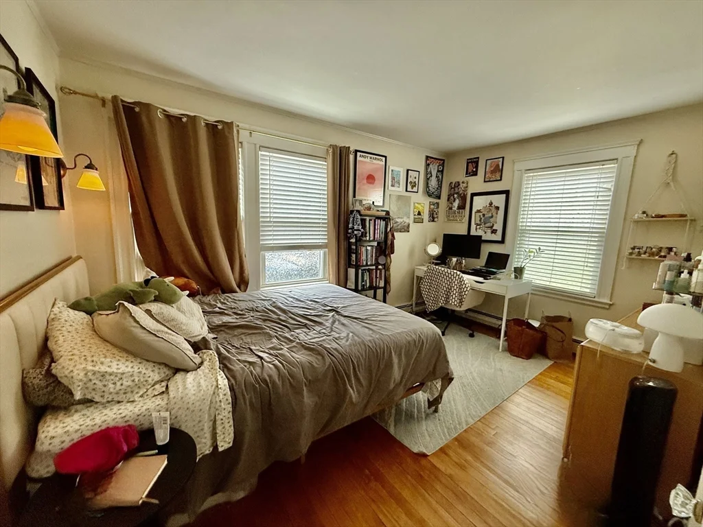 3 bed, 1 bath apartment for rent at 15 Stetson St Unit 1, Coolidge Corner — photo 17 of 23