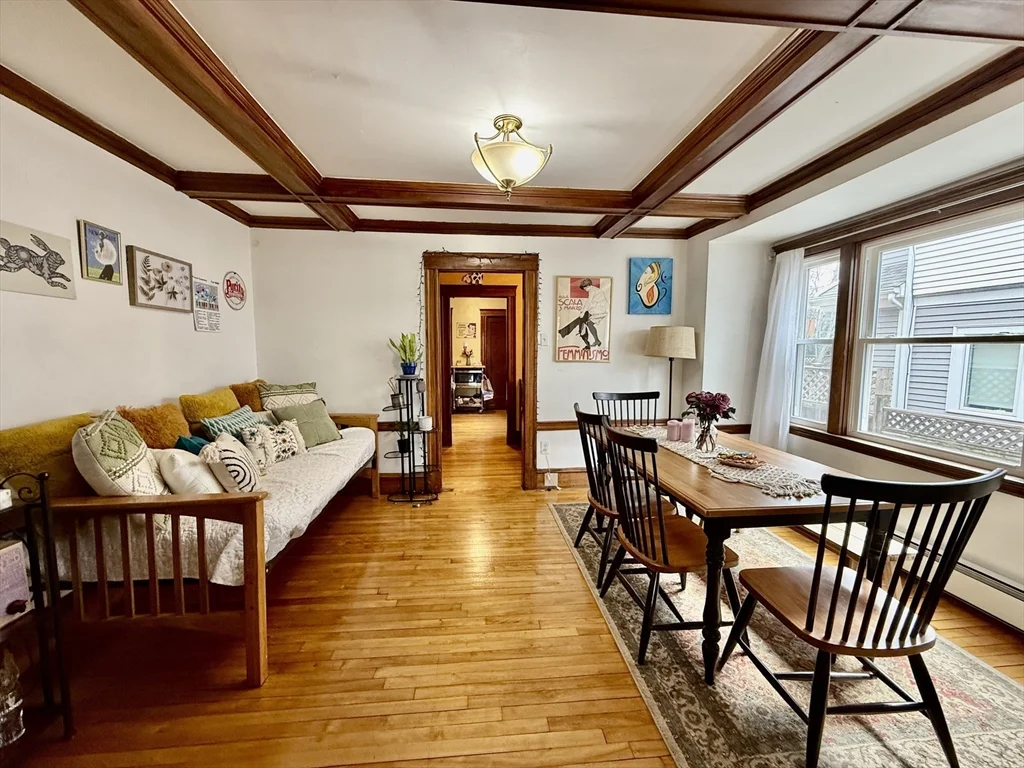 3 bed, 1 bath apartment for rent at 15 Stetson St Unit 1, Coolidge Corner — photo 6 of 23