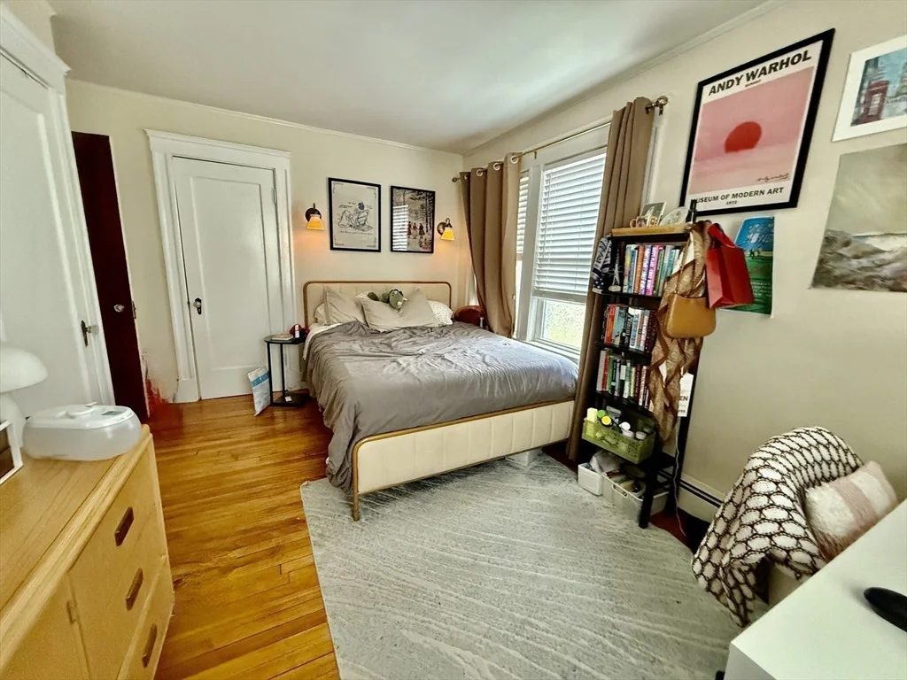 3 bed, 1 bath apartment for rent at 15 Stetson St Unit 1, Coolidge Corner — photo 16 of 23