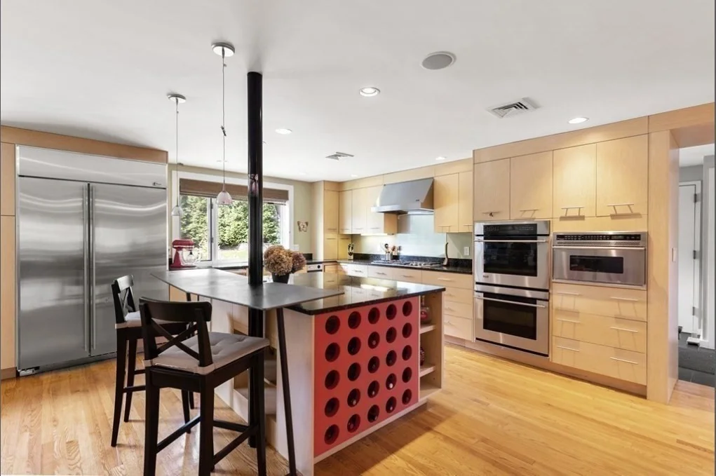 4 bed, 3 bath apartment for rent at 15 Suban Pl, Newton — photo 17 of 42